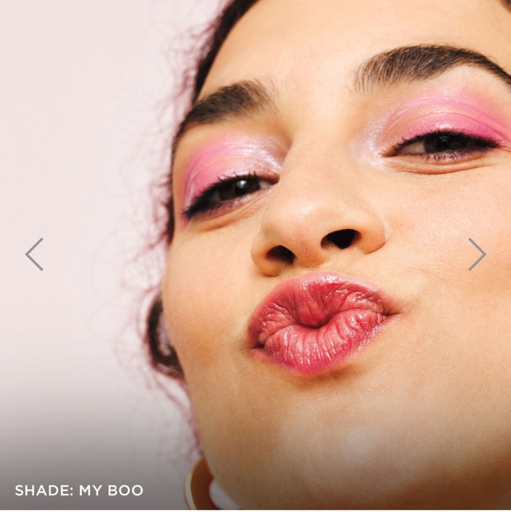 TPSY Drunk Shiny Lip Oil Shade: My Boo ❤️ - Picture 4 of 4